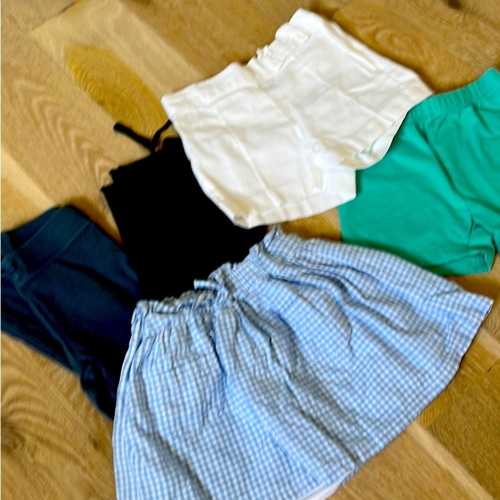 Zaza kids pants size 6, shorts HA size 4-6, skirt Edghill size 5.
